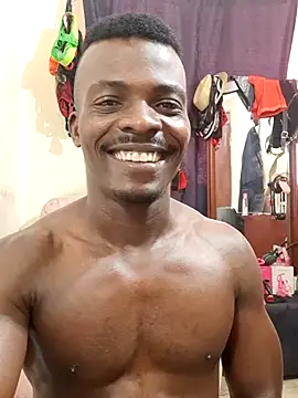 yezz3011 online show from November 13, 2025, 7:02 pm