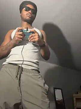 SluttyLyfe4L online show from November 19, 2025, 3:01 pm