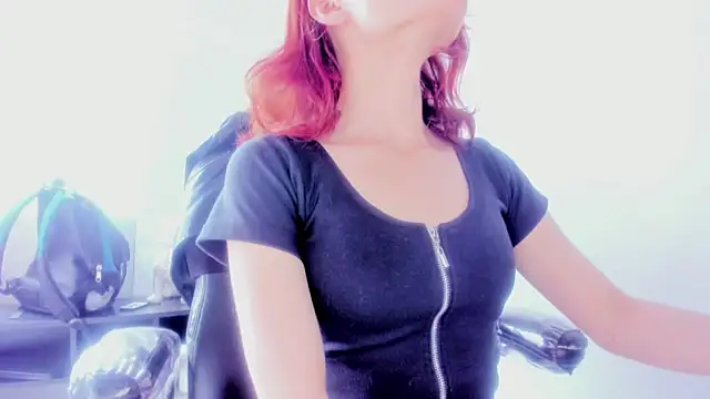 alessandra shayk6 online show from January 4, 2025, 2:46 pm