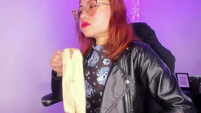 alessandra shayk6 online show from January 11, 2025, 1:01 pm
