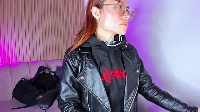 alessandra shayk6 online show from February 20, 2025, 11:53 am