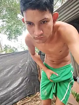 Valentinacuc online show from November 11, 2025, 11:10 am