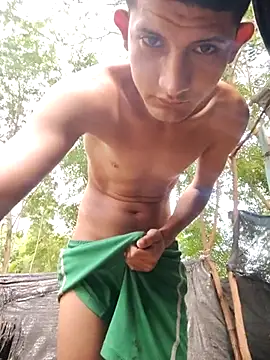 Valentinacuc online show from January 8, 2026, 12:18 pm