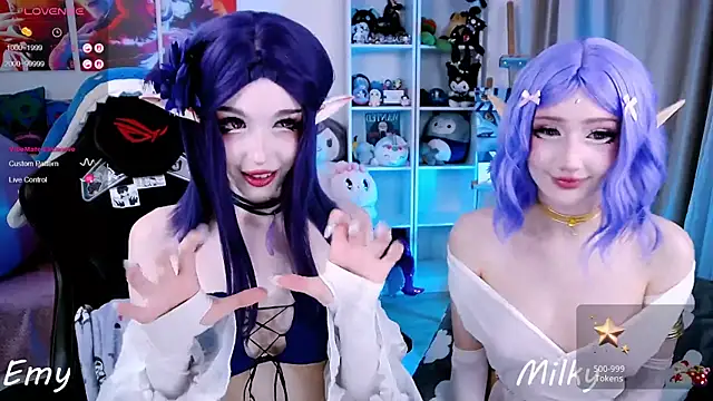 Snapshot of _Sparkland_ chatting on September 27, 2025, 6:24 pm  Sparkland  online show from September 27, 2025, 6:24 pm