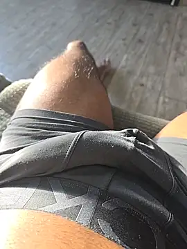 Snapshot of Keshuloveyou chatting on January 2, 2025, 8:57 pm Keshuloveyou online show from January 2, 2025, 8:57 pm