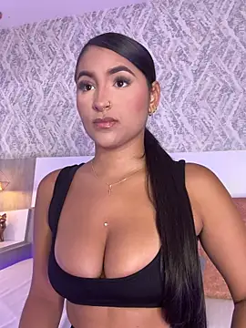 AishaPeyton online show from September 26, 2025, 5:50 pm