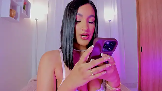 Snapshot of AishaPeyton chatting on June 18, 2026, 9:09 am AishaPeyton online show from June 18, 2026, 9:09 am