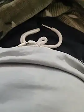 Snapshot of AndrewG_8551 chatting on December 8, 2024, 8:47 pm AndrewG 8551 online show from December 8, 2024, 8:47 pm