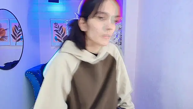 Snapshot of Dafne_huges chatting on October 9, 2025, 7:23 pm Dafne huges online show from October 9, 2025, 7:23 pm