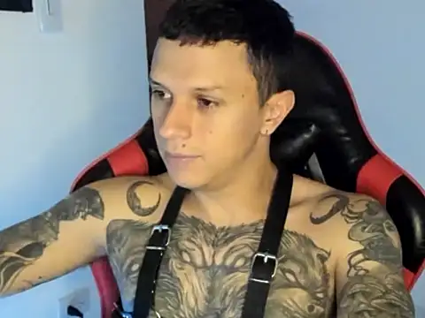 goodboy69l online show from June 11, 2026, 3:32 pm