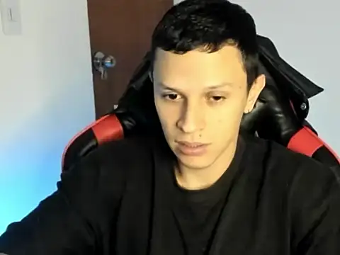 goodboy69l online show from June 24, 2026, 2:49 pm