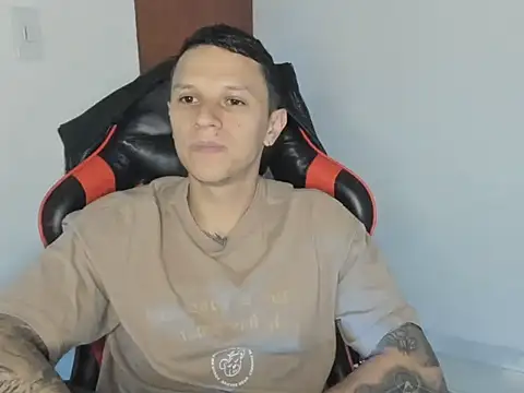 goodboy69l online show from July 25, 2026, 11:57 pm