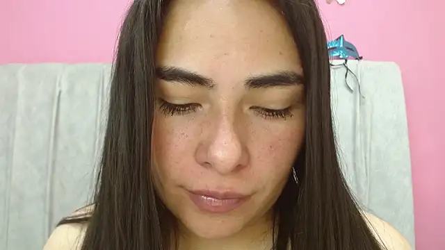 missexy303av online show from January 4, 2025, 2:04 pm