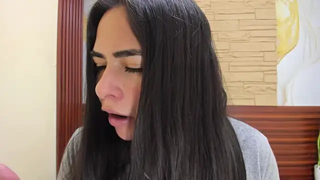 Snapshot of missexy303av chatting on October 20, 2025, 3:34 pm missexy303av online show from October 20, 2025, 3:34 pm