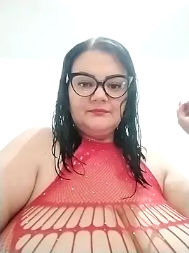 Snapshot of Madisonpalacio chatting on April 29, 2026, 6:03 pm Madisonpalacio online show from April 29, 2026, 6:03 pm