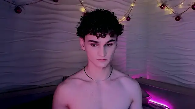 adam 21cm   online show from January 10, 2025, 4:41 pm