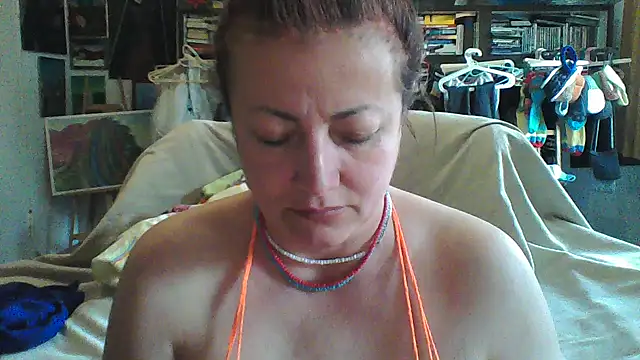 MariaAnaSunshine online show from March 19, 2026, 5:55 am