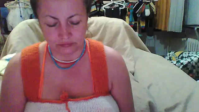 MariaAnaSunshine online show from March 19, 2026, 6:01 pm