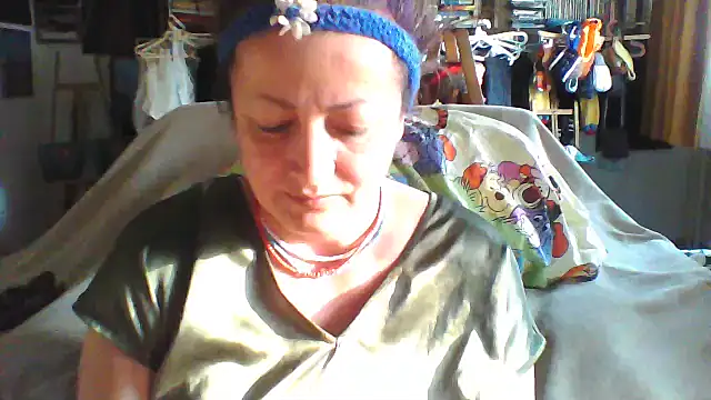 MariaAnaSunshine online show from March 23, 2026, 6:39 am