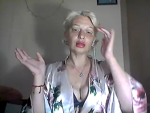 MaryJane441 online show from May 12, 2026, 8:06 pm