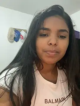 Snapshot of zoe_roux21 chatting on October 20, 2025, 11:16 pm zoe roux21 online show from October 20, 2025, 11:16 pm