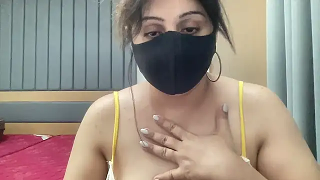 Snapshot of sassypooja chatting on March 18, 2026, 6:11 pm sassypooja online show from March 18, 2026, 6:11 pm