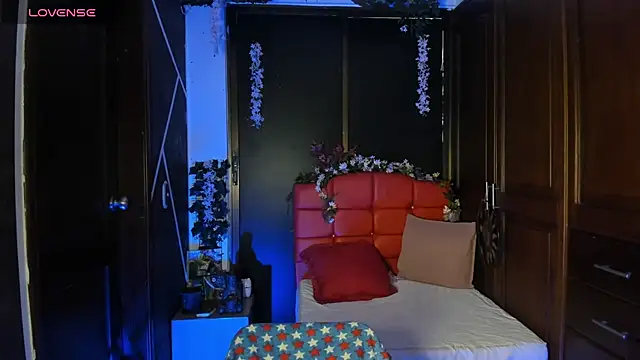 SexyNaf online show from January 14, 2026, 7:19 pm