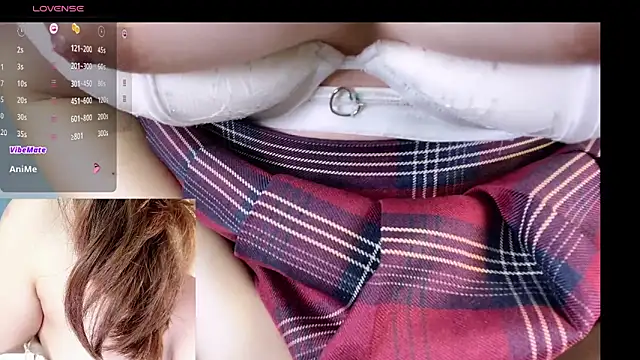Snapshot of Tastemystrawberry chatting on December 20, 2024, 1:33 pm Tastemystrawberry online show from December 20, 2024, 1:33 pm