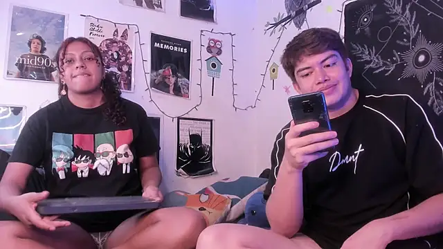 Snapshot of hothoneychile chatting on October 25, 2025, 11:32 pm hothoneychile online show from October 25, 2025, 11:32 pm