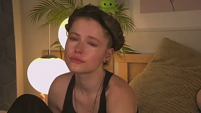 AshleyDouglas online show from January 25, 2025, 2:26 am