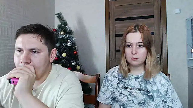Kristy-Max online show from December 13, 2024, 2:21 am