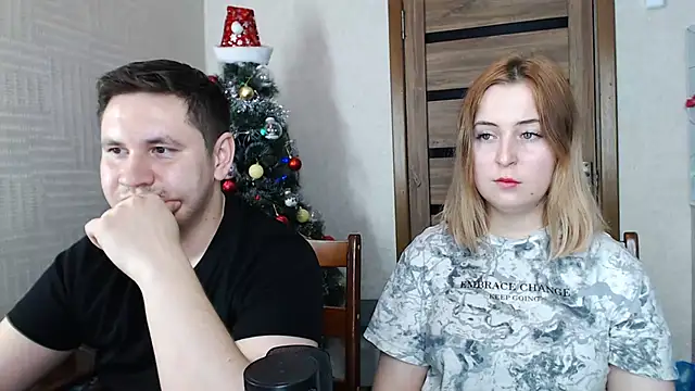 Kristy-Max online show from December 15, 2024, 3:24 am
