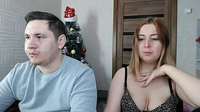 Kristy-Max online show from December 16, 2024, 10:56 pm