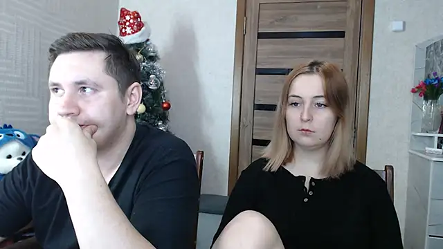 Kristy-Max online show from December 22, 2024, 4:06 pm