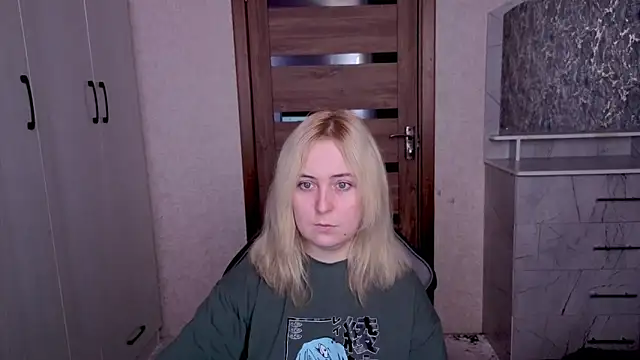 Kristy-Max online show from March 19, 2026, 8:18 am