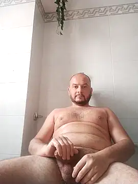 Snapshot of user_662 chatting on May 14, 2026, 9:38 am user 662 online show from May 14, 2026, 9:38 am