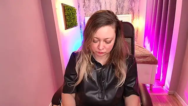 JesiaFoxi online show from December 29, 2024, 12:55 pm