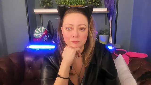 JesiaFoxi online show from February 22, 2025, 12:29 pm