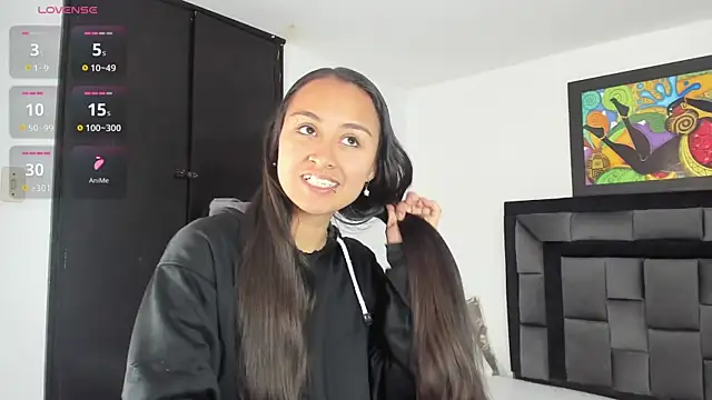 tatiana valencia online show from February 26, 2025, 12:25 pm