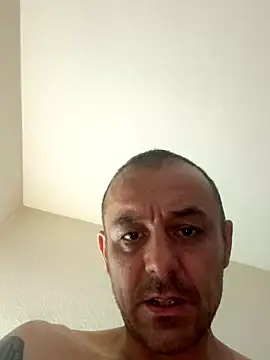 Snapshot of Ramsihartman@xh chatting on November 9, 2025, 4:05 pm Ramsihartmanxh online show from November 9, 2025, 4:05 pm