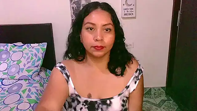 zaray bella online show from November 14, 2025, 9:46 pm