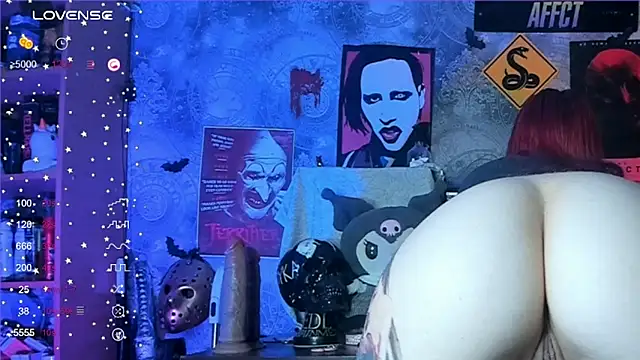 Snapshot of KuromiRacer_ chatting on September 19, 2025, 7:03 pm KuromiRacer  online show from September 19, 2025, 7:03 pm