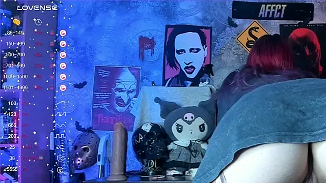 Snapshot of KuromiRacer_ chatting on September 20, 2025, 1:23 pm KuromiRacer  online show from September 20, 2025, 1:23 pm