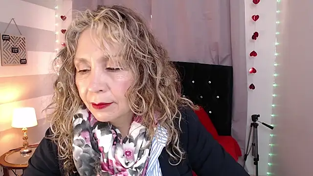 Snapshot of Afrodita_sg chatting on February 26, 2026, 1:43 pm Afrodita sg online show from February 26, 2026, 1:43 pm