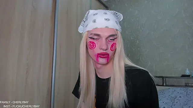 CHERLYBAY online show from October 31, 2025, 8:10 pm