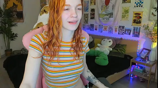 Sunny Elly online show from March 21, 2025, 11:44 am