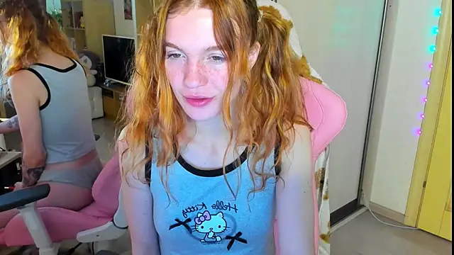 Sunny Elly online show from October 7, 2025, 8:33 am