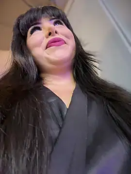 Alexa Miss online show from October 24, 2025, 6:48 pm