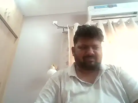 kinnu7 online show from February 4, 2026, 4:40 am