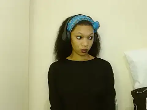 Ebony-Alender02 online show from January 11, 2025, 2:36 pm